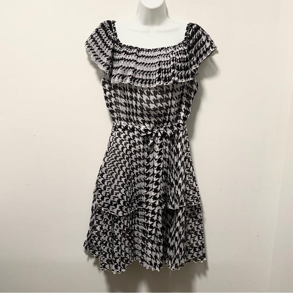 Cato Est 1946 Black/White Ruffled Tie Belt Mini Sundress M.